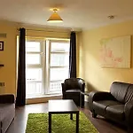 Abbey Court Hostel *