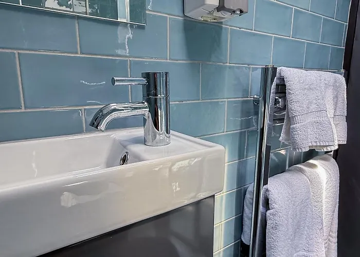 Abbey Court Hostel